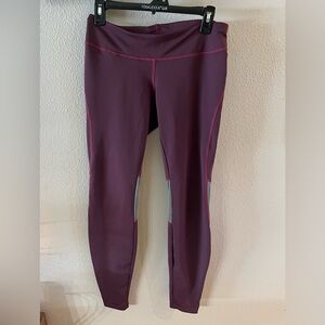 Patagonia leggings size medium